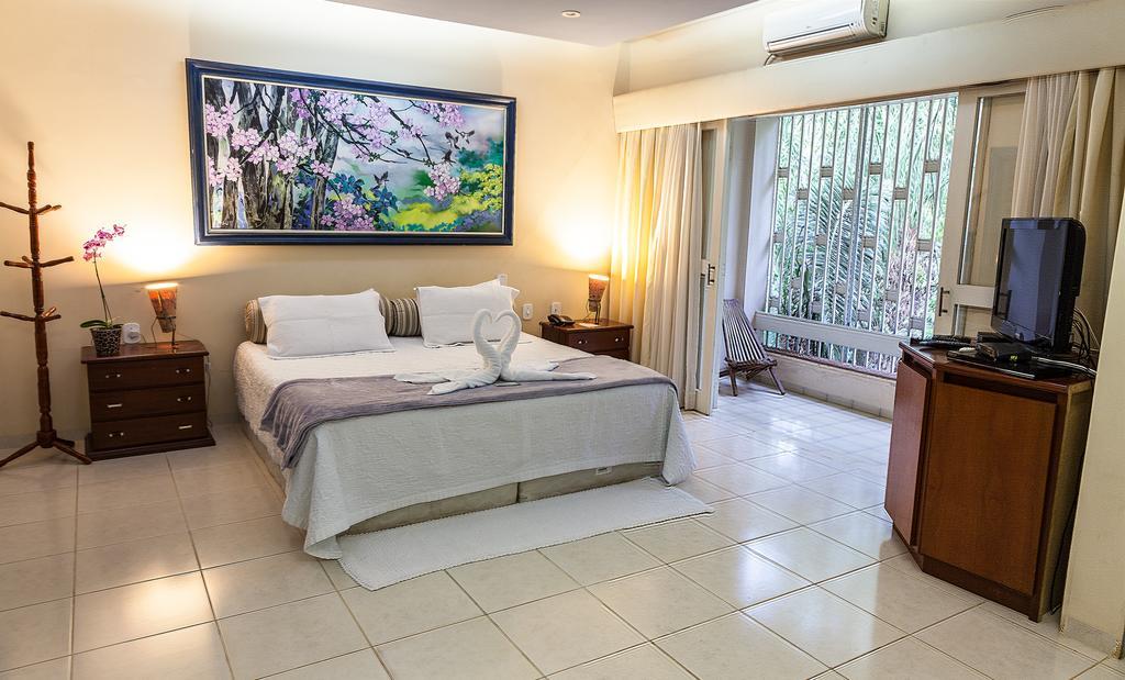 Parque Primaveras Hotel